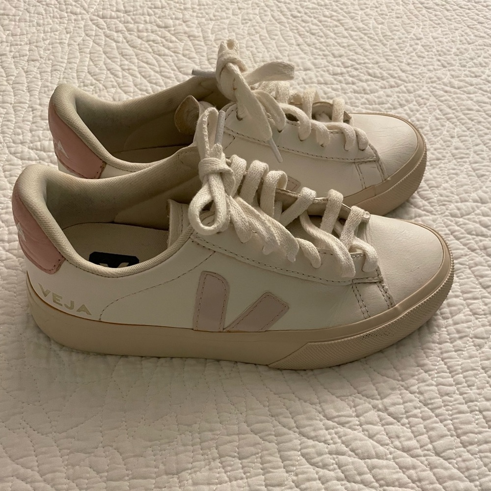 VEJA Campo white leather sneakers Size 5